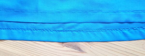 Machine-sewn hem, viewed from the outside and the inside shift dress pattern, diy shift dress, how to make a shift dress